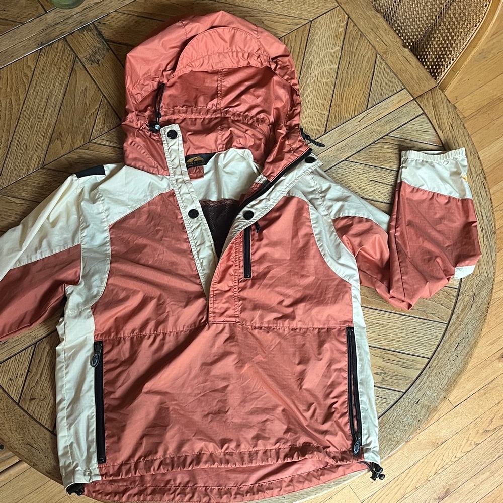 Vintage two-toned windbreaker jacket